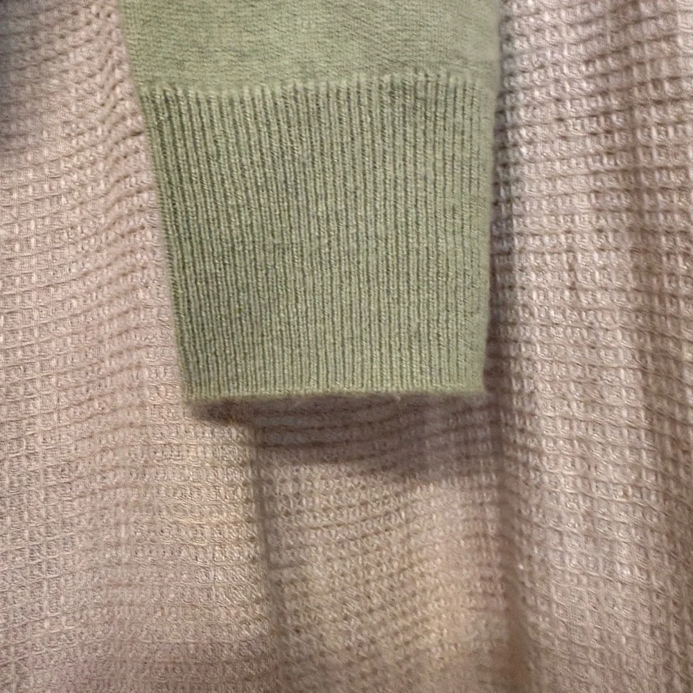 Wild Woman Sage Green Cashmere Crew Neck Sweater - Picture 6 of 7